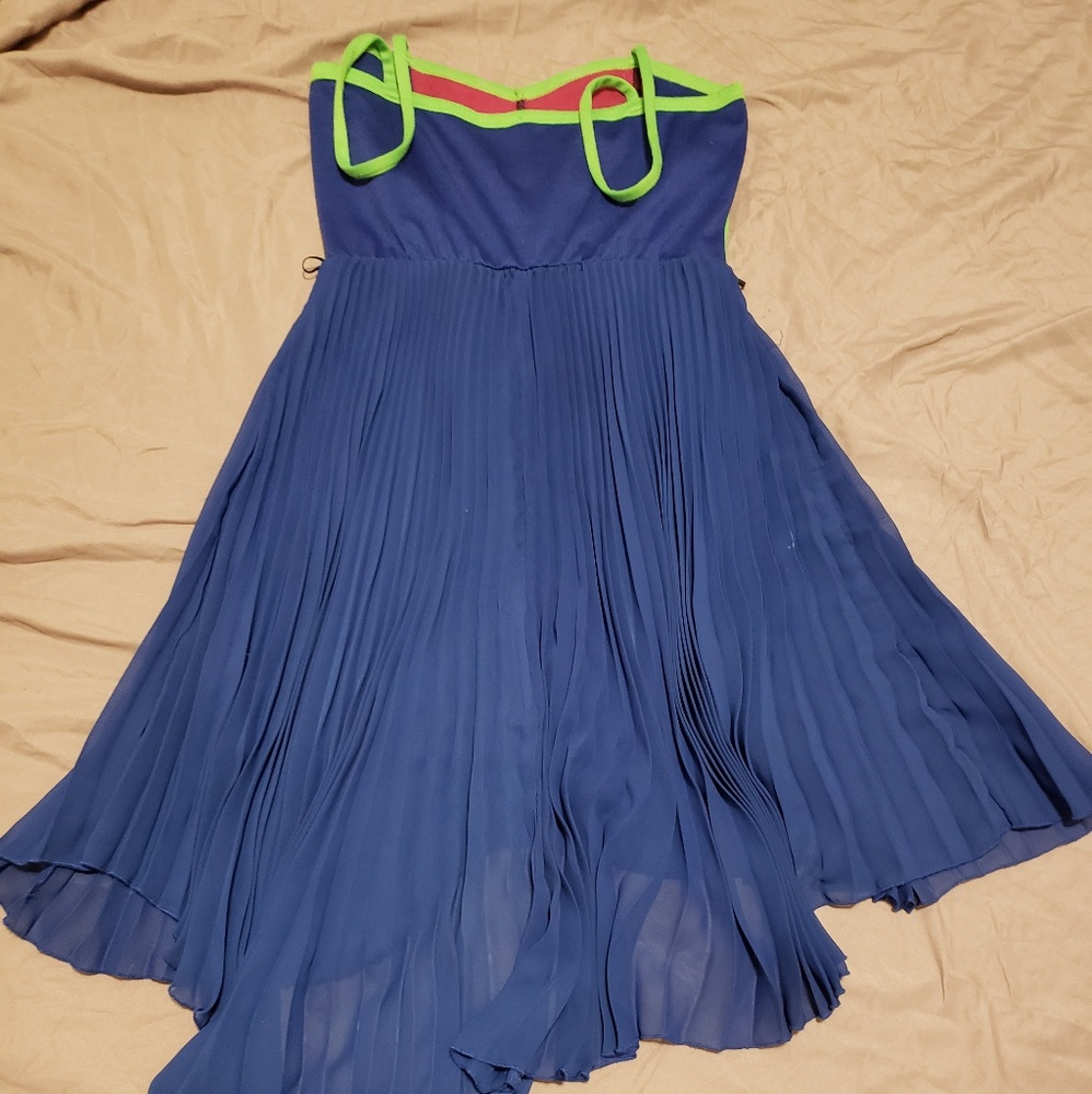 Geo Pattern High Low Dress - Picture 2 of 3